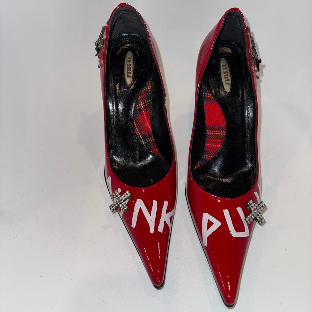 Le Silla Punk Red Stiletto Heels - Picture 2 of 6
